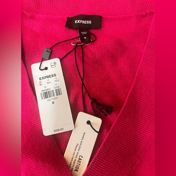 NWT Express Women’s Pink V-Neck Embellished Bow Cardigan
Size:Medium - Picture 5 of 6